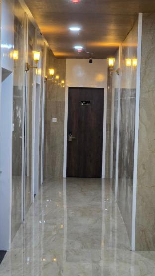 pincode 90 executive suites