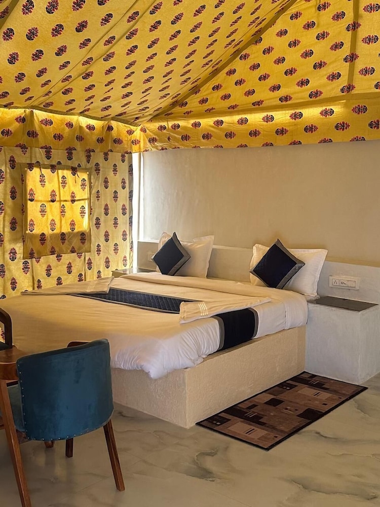 raghav resort jaisalmer