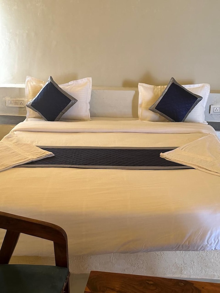 raghav resort jaisalmer