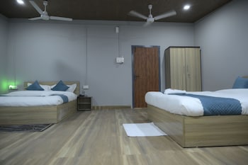 hotel pohor regency near kamakhya foot bridge