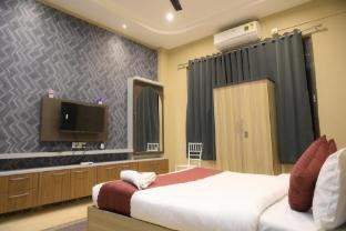 hotel pohor regency near kamakhya foot bridge