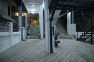 hotel pohor regency near kamakhya foot bridge