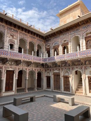 the gulab haveli