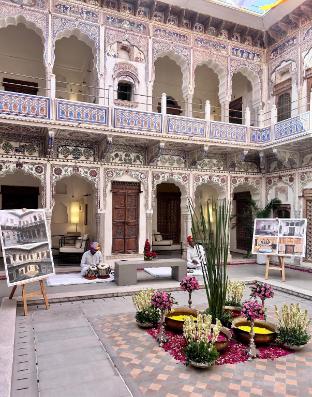 the gulab haveli