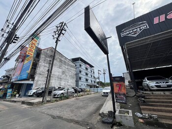 terminal2 hotel phukettown