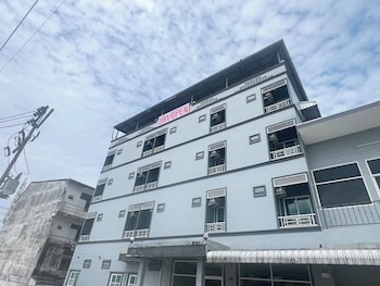 terminal2 hotel phukettown
