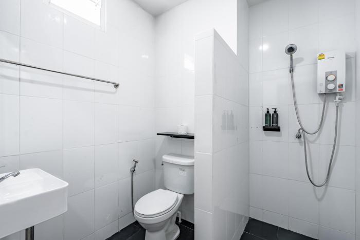 terminal2 hotel phukettown