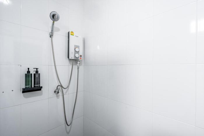 terminal2 hotel phukettown