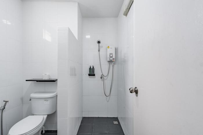 terminal2 hotel phukettown