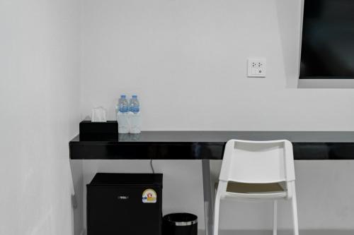 terminal2 hotel phukettown