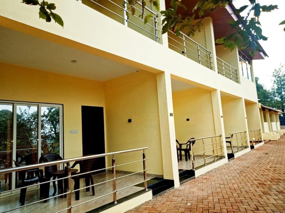 heaven hills resort