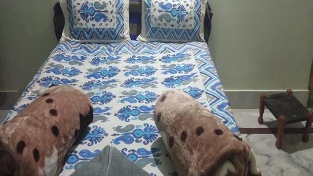 srs guest house
