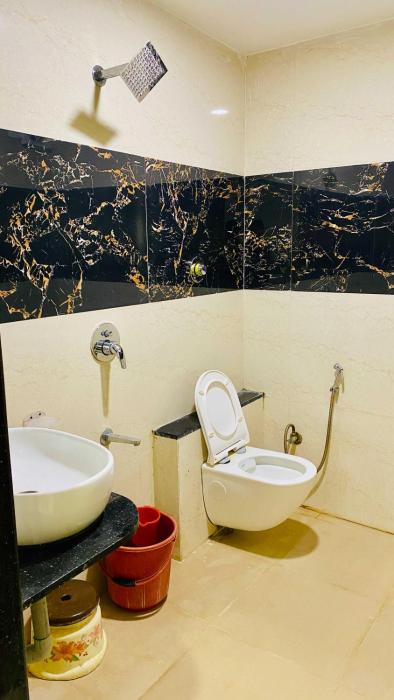 hotel gayatri palace