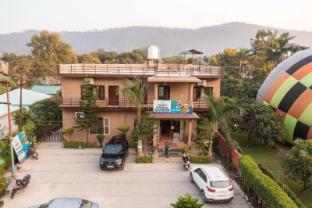 corbett evergreen resort