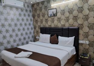 the holy ganga rishikesh