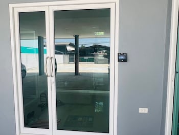 Civilize Apartment,,2 star