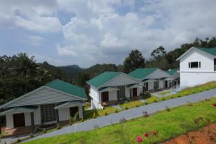 rainwood aurum resort