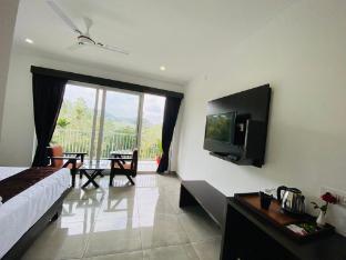 rainwood aurum resort