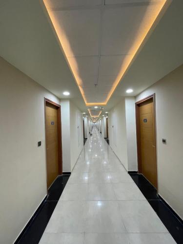 arth studios omaxe hazratganj gomti nagar ext