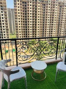 arth studios omaxe hazratganj gomti nagar ext