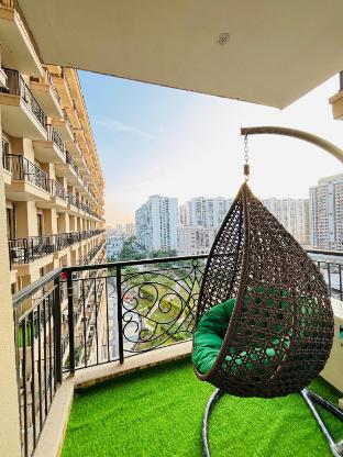 arth studios omaxe hazratganj gomti nagar ext