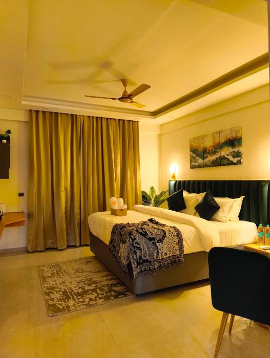 arth studios omaxe hazratganj gomti nagar ext