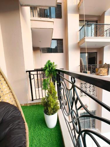 arth studios omaxe hazratganj gomti nagar ext