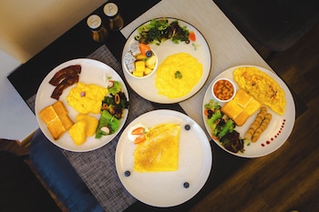 mana restaurant and boutique hotel