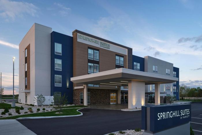 springhill suites by marriott troy dayton