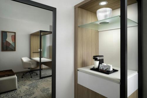 springhill suites by marriott troy dayton