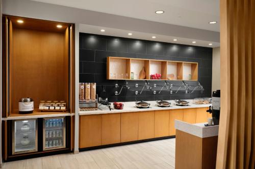 springhill suites by marriott troy dayton