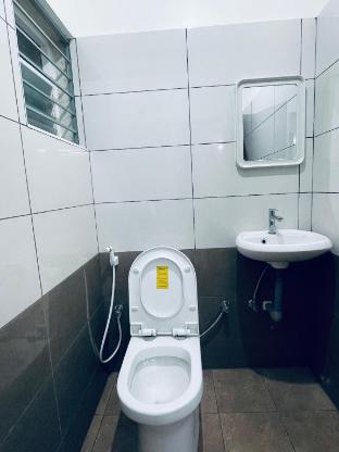 hotel ronvix madiwala