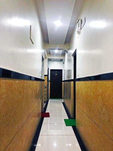 hotel ronvix madiwala