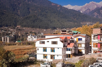 rudra mountain inn