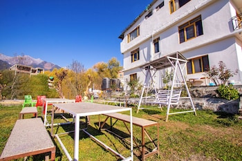rudra mountain inn