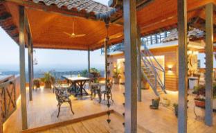 kacholam serviced villa