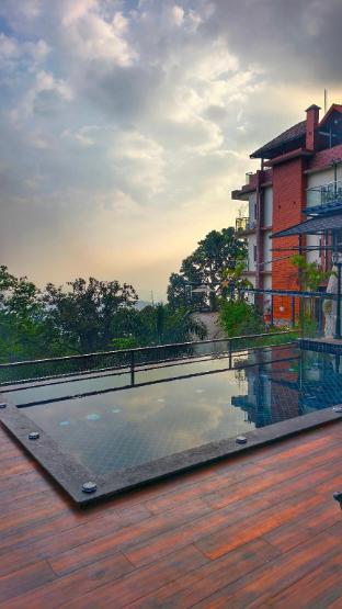 kacholam serviced villa