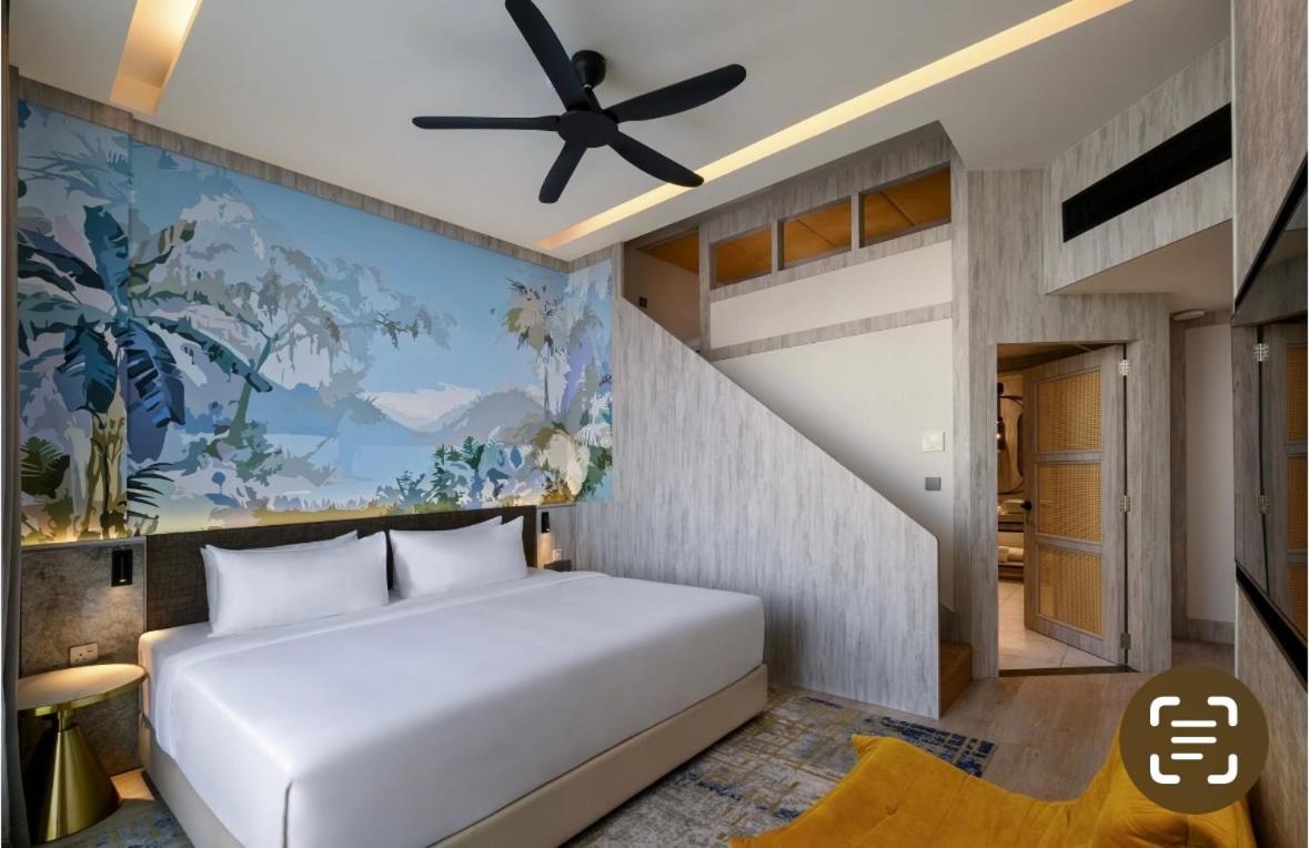 fifth avenue hotel