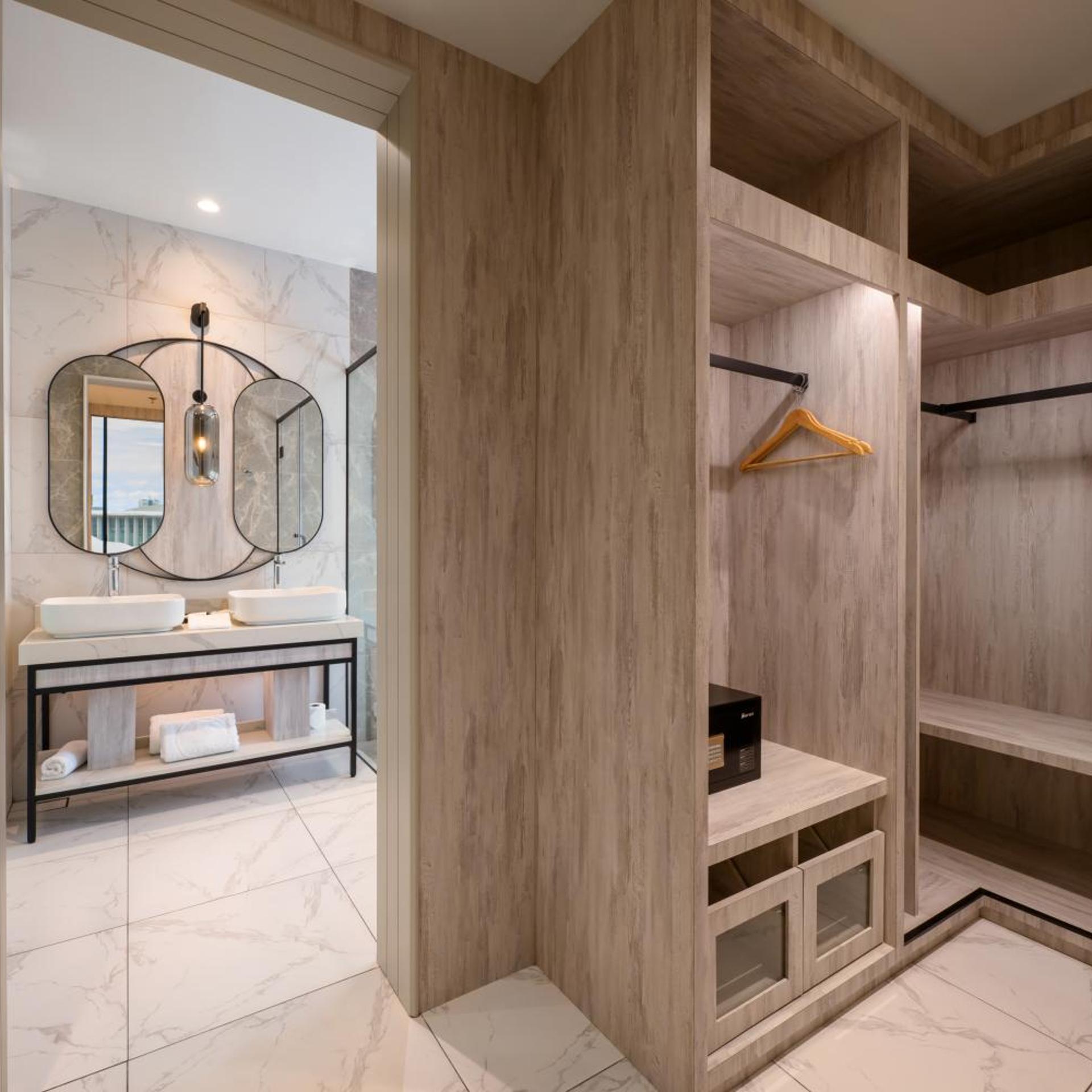 fifth avenue hotel