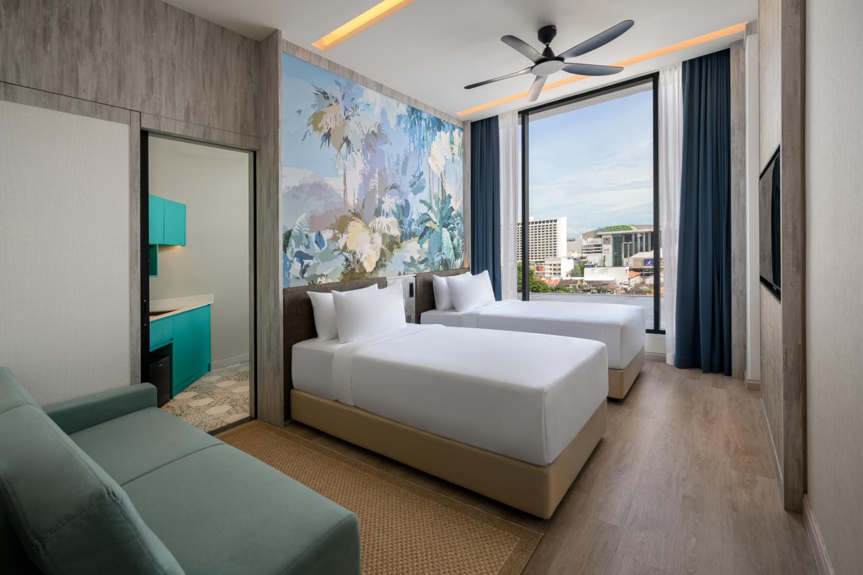 fifth avenue hotel