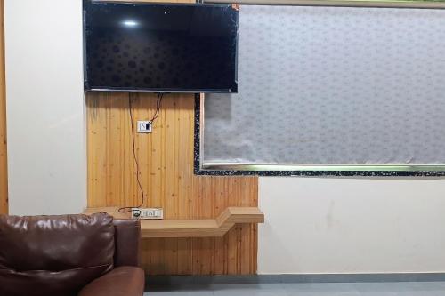 hotel stay inn near bhiwandi thane railway station