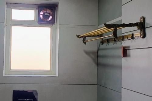 hotel stay inn near bhiwandi thane railway station