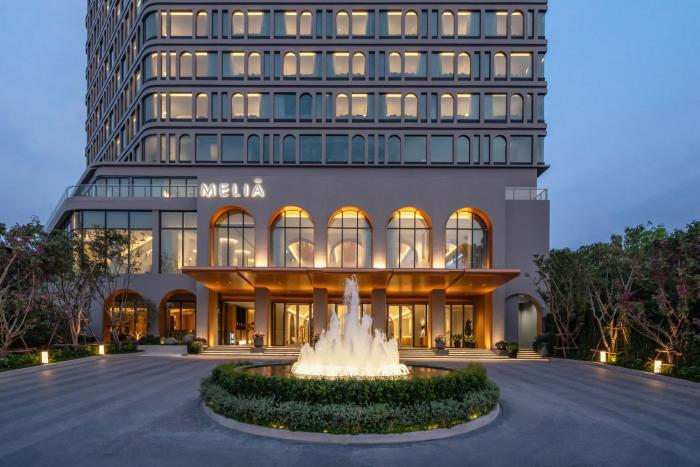 melia pattaya hotel