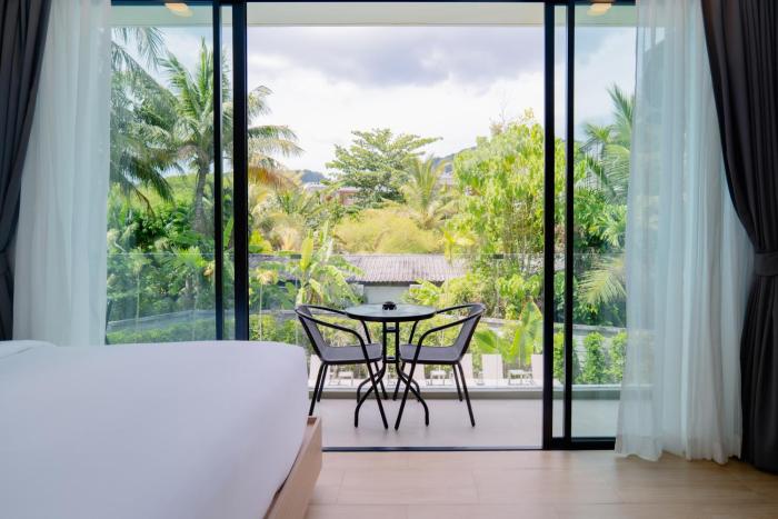 seaside naithon phuket