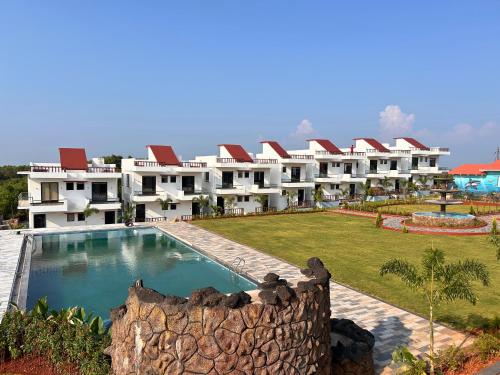 baywatch resort bhogave beach