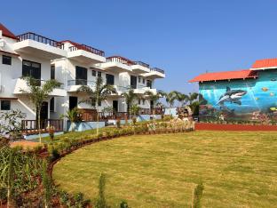 baywatch resort bhogave beach