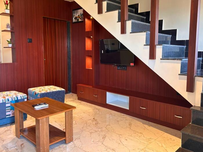 baywatch resort bhogave beach