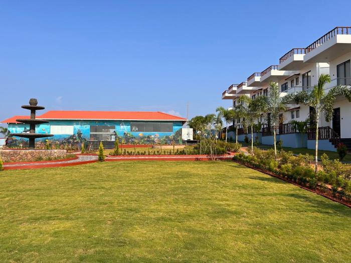 baywatch resort bhogave beach