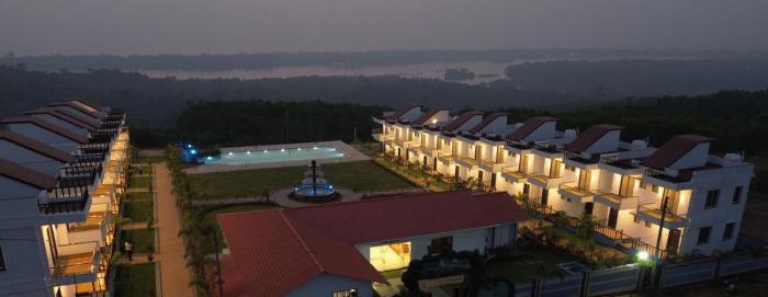 baywatch resort bhogave beach