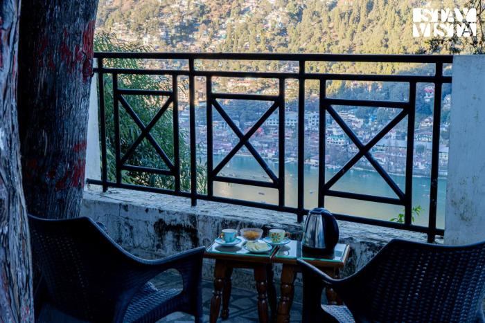 stayvista at the northern lake house